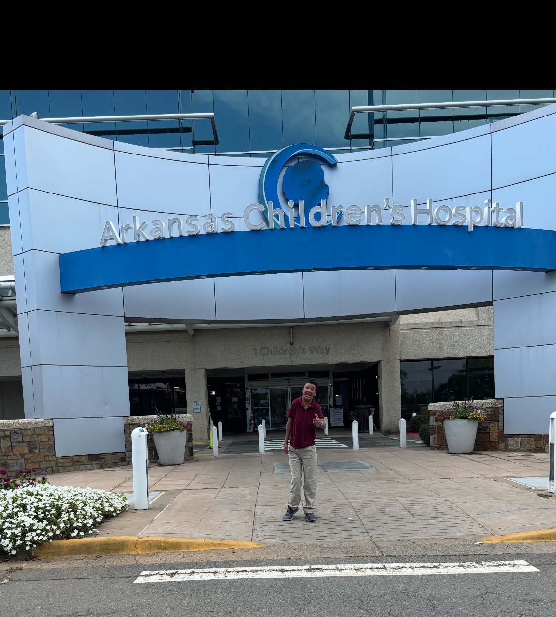 Miss T outside Arkansas Children's Hospital